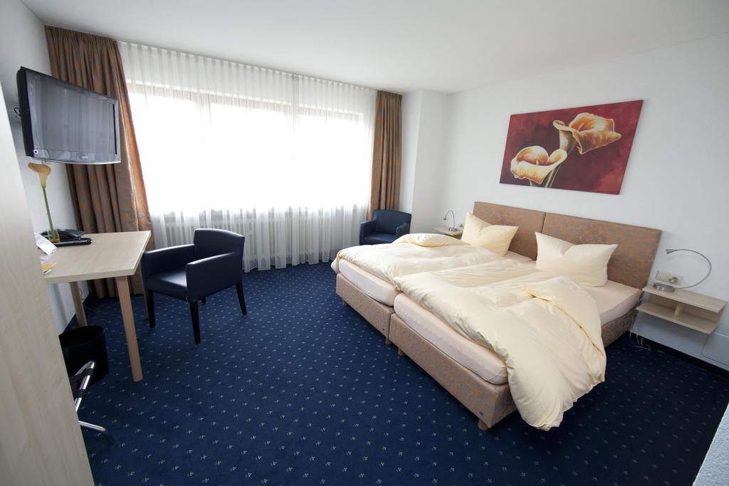 Hotel Restaurant Engel Pfaffenweiler Cameră foto